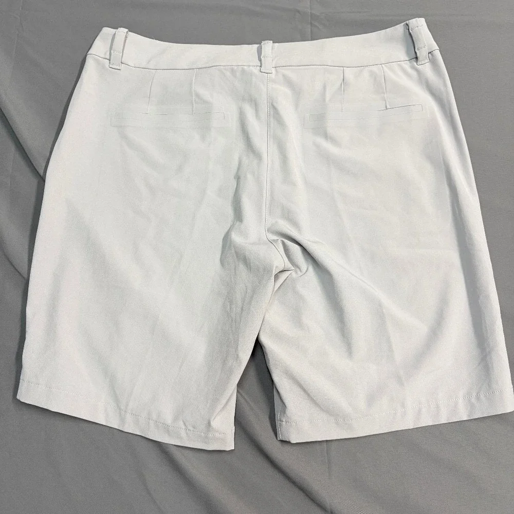NikeGolf Golf Shorts Dri-Fit Womens 8 M Gray Moisture Wicking Preowned Excellent - Picture 4 of 11